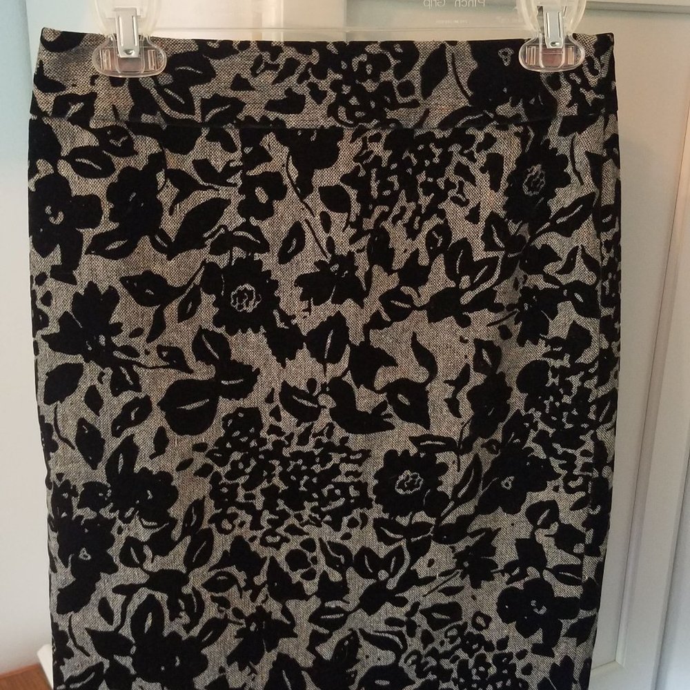 Ann Taylor Floral Pencil Skirt
